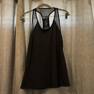 Lululemon tank tops for women